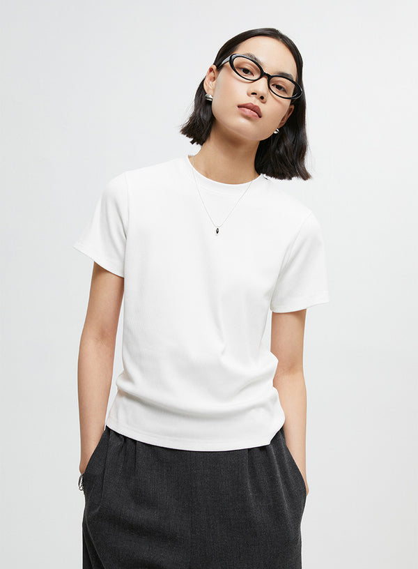 Essential Mockneck T-Shirt