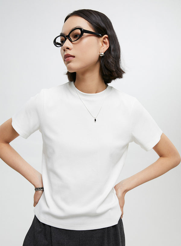 Essential Mockneck T-Shirt
