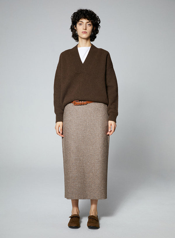 Elegant Wool V-Neck Pullover Sweater