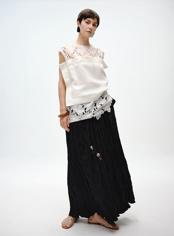 Pleated Skirt with Wooden Pendant