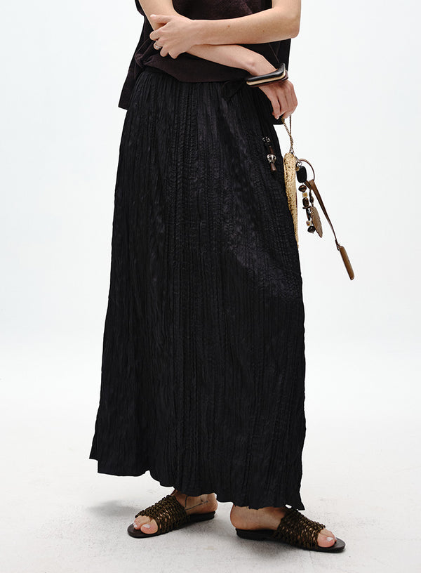Pleated Skirt with Wooden Pendant