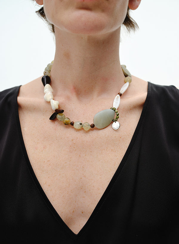 INFFTRU Necklace