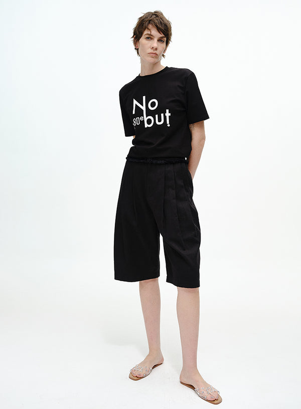 Skin-Friendly Pearl Chain Tee