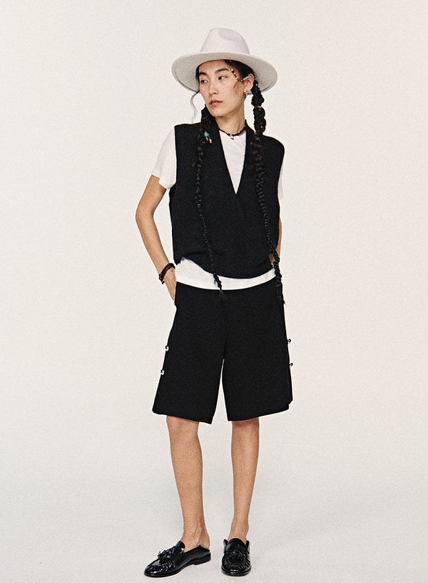 Wide-Leg Button Shorts