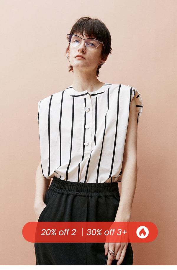 Relief Striped Sleeveless Shirt